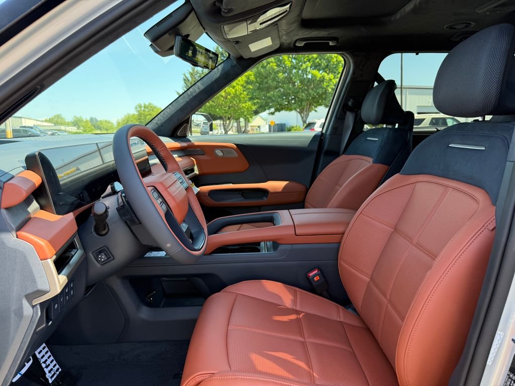 New 2027 Ivory Silver Kia SX-PRESTIGE image 16