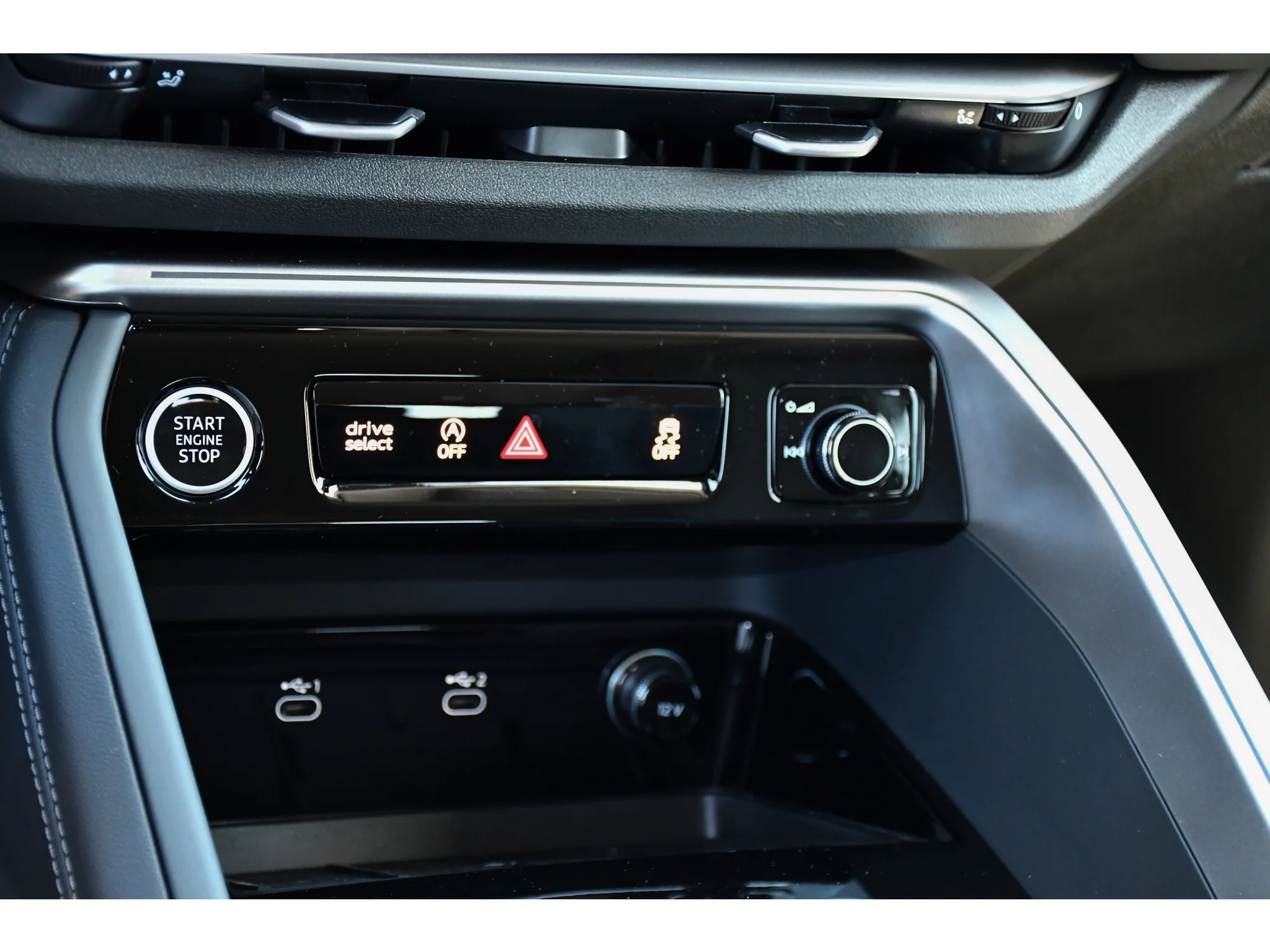 New 2026 Mythos Black Metallic Audi Premium Plus image 36