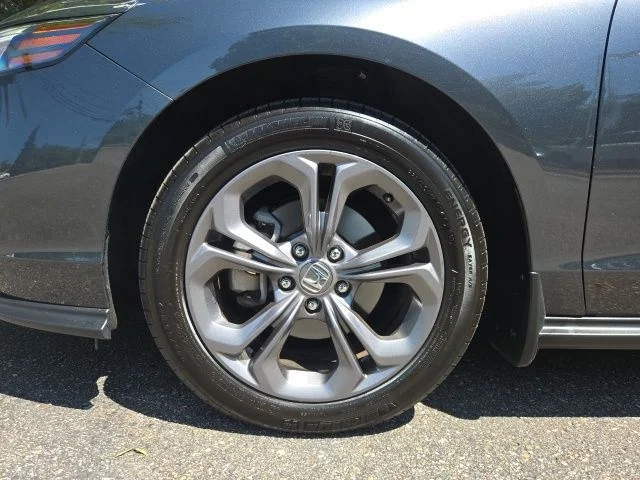 Used 2023 Gray Honda EX image 5