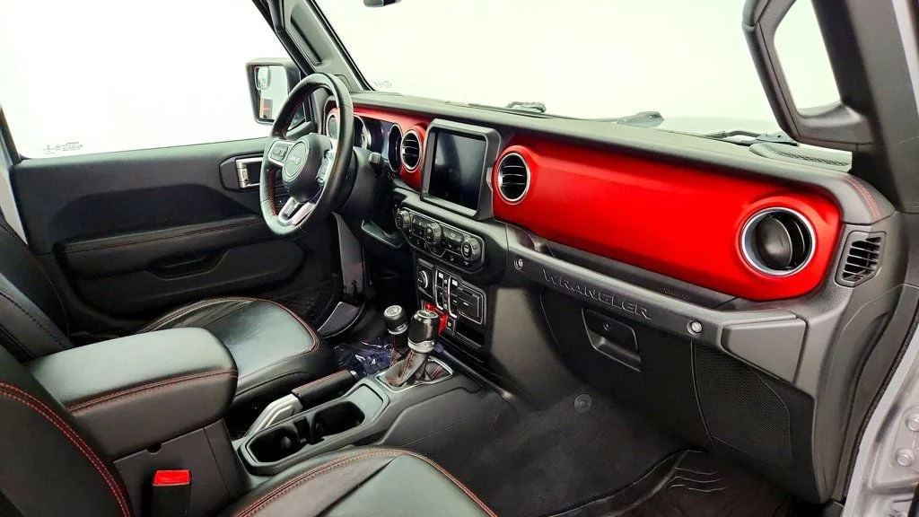 Used 2020 Billet Silver Metallic Clearcoat Jeep Rubicon 4x4 image 29