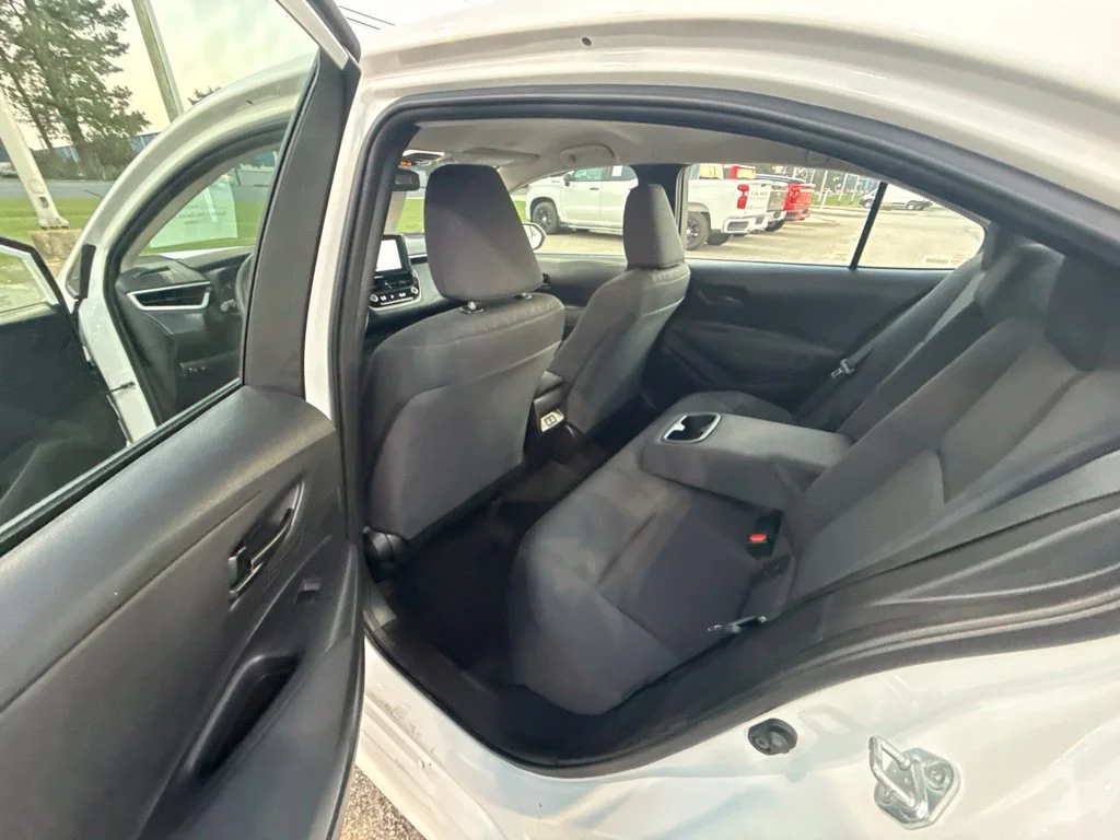 Used 2025 White Toyota LE image 12