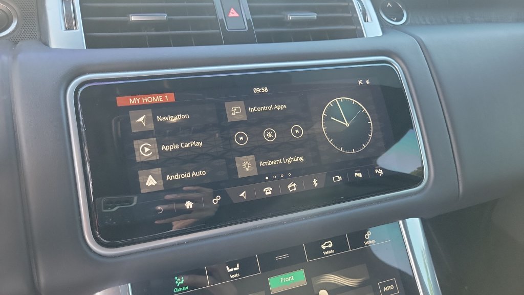Used 2019 Black Land Rover SVR image 14