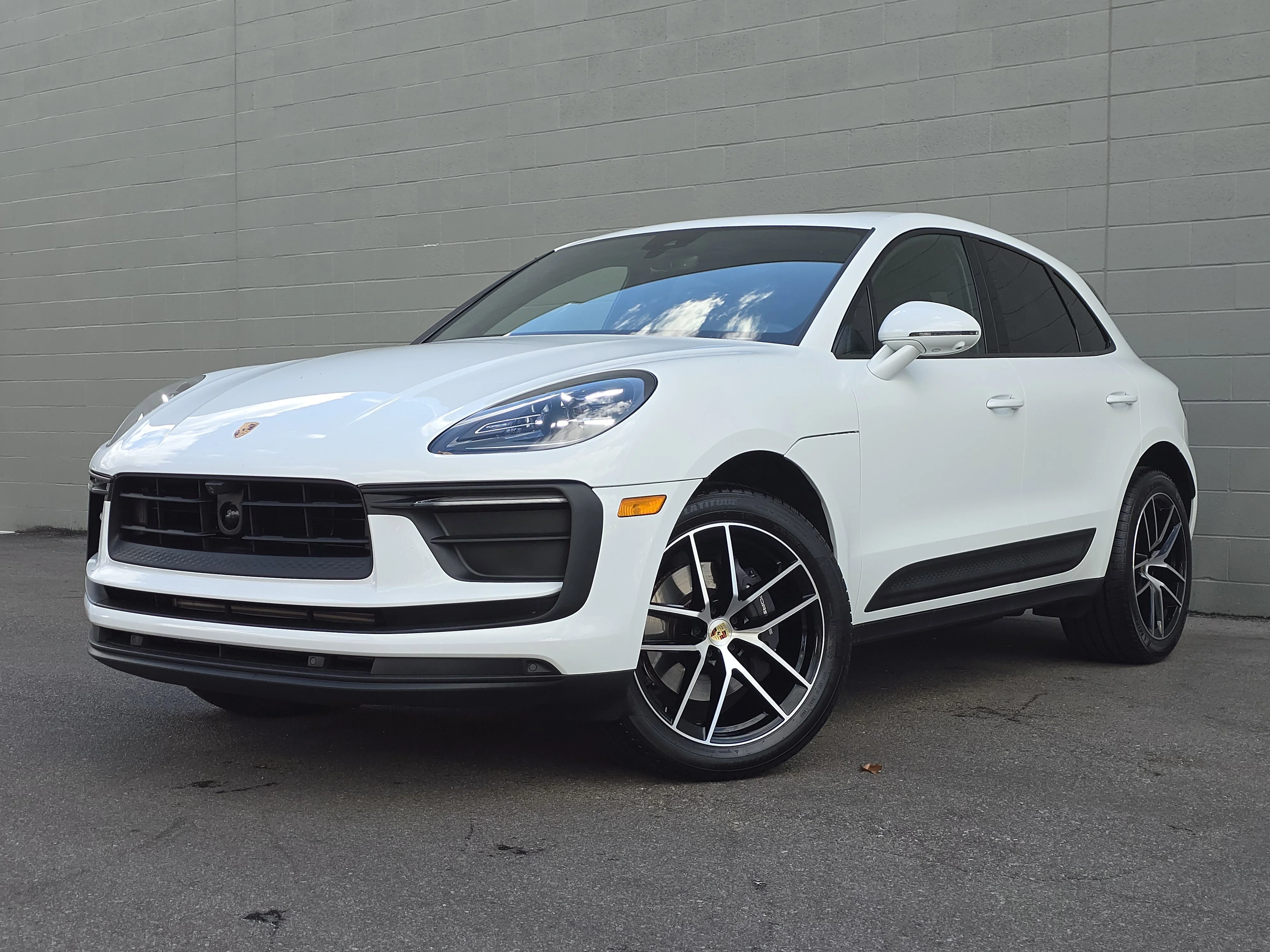 Certified Used 2025 White Porsche  image 1