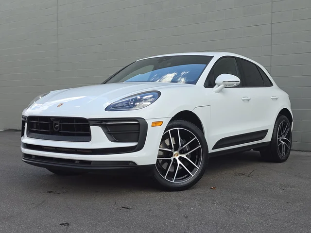 Certified Pre-Owned 2025 Porsche Macan
