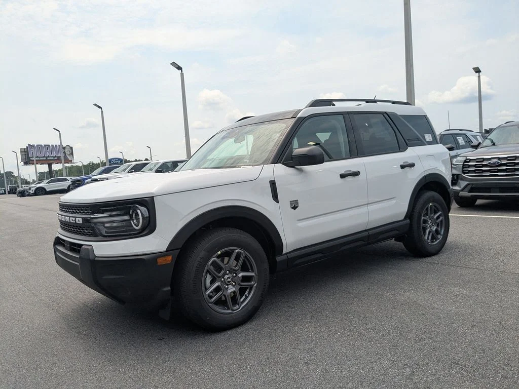 New 2026 Oxford White Ford Outer Banks image 9
