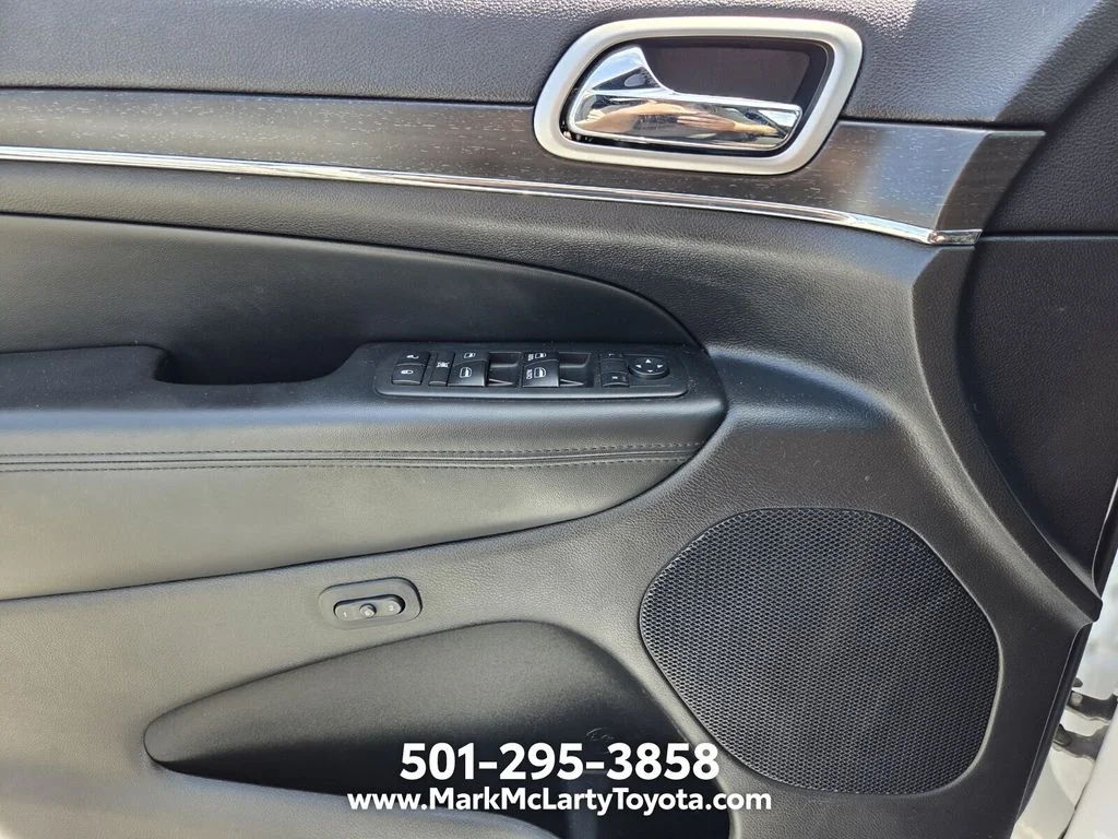 Used 2018 White Jeep Limited image 28