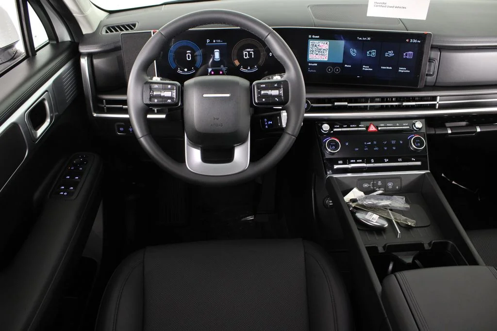 Used 2026 White Hyundai SEL image 8
