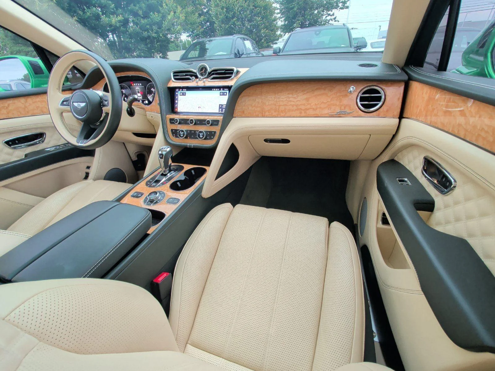 Used 2021 Apple Green Bentley Speed image 11