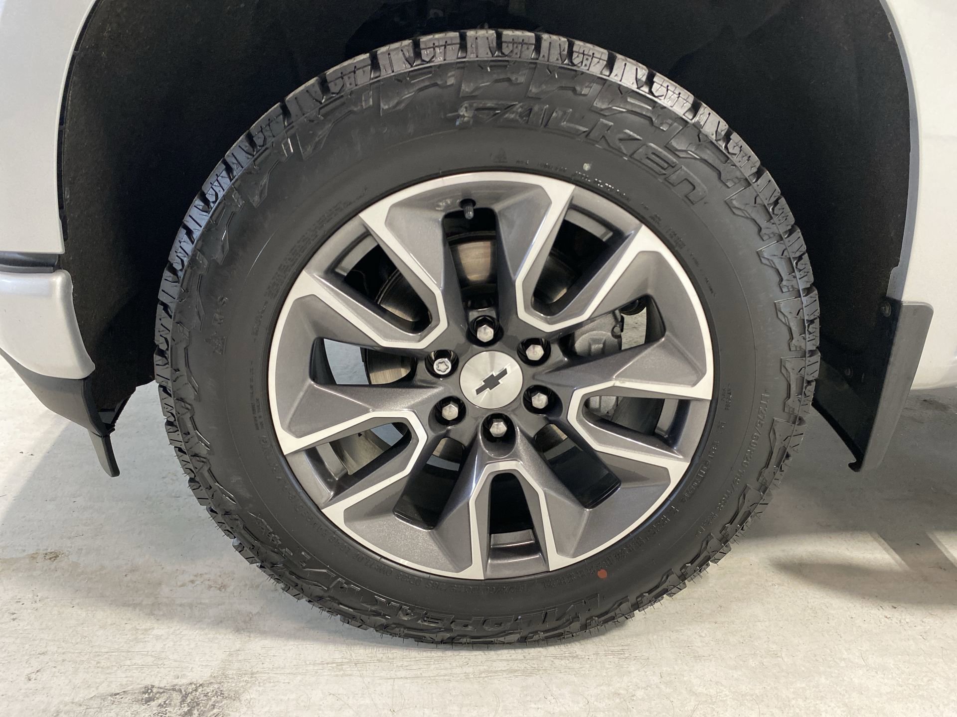 Used 2021 Silver Ice Metallic Chevrolet RST image 32