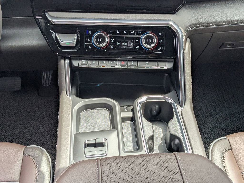 2026 GMC Sierra 2500HD Denali - Photo 19