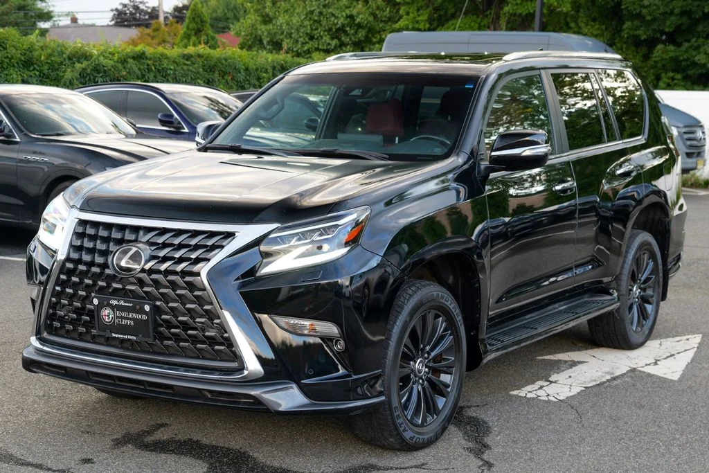 Used 2023 Onyx Black Lexus 460 image 3