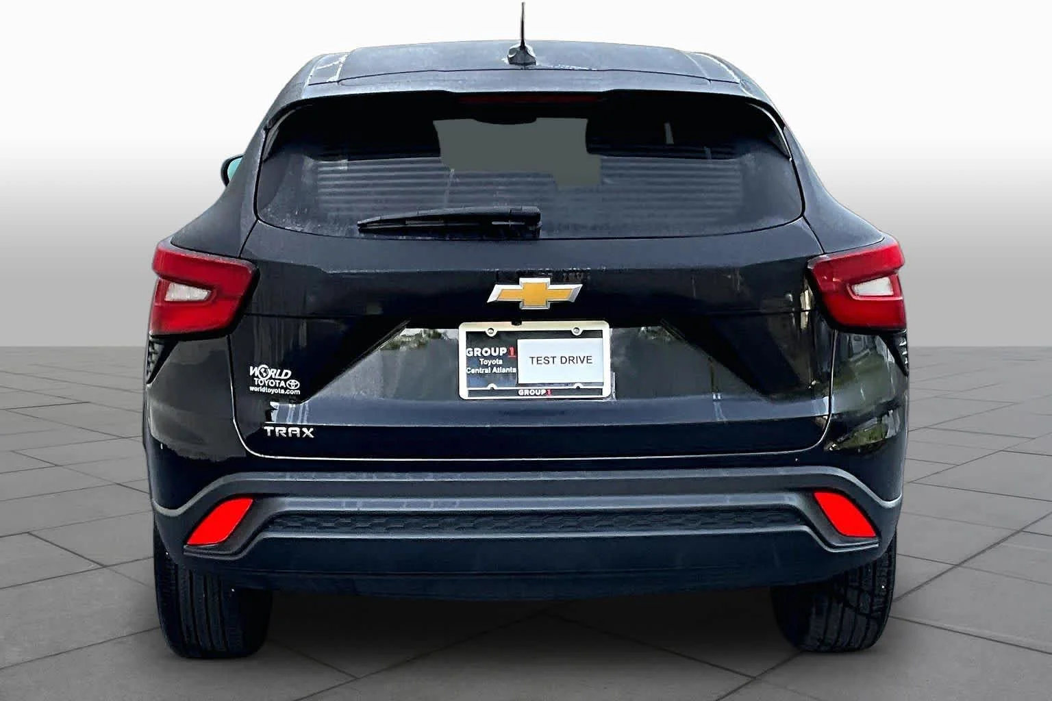 Used 2025 Mosaic Black Metallic Chevrolet LS image 5