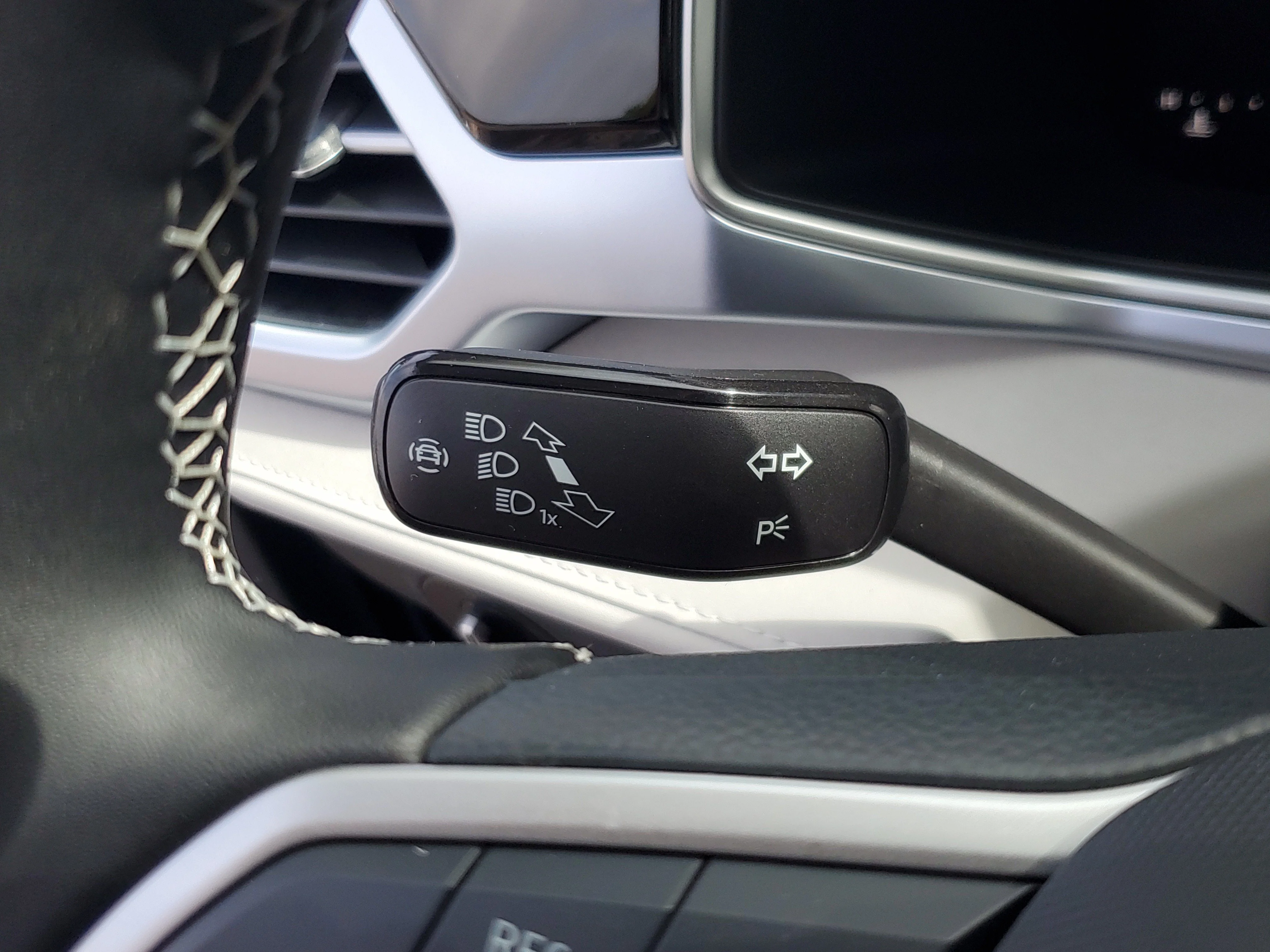 New 2026 Black Volkswagen SE image 27