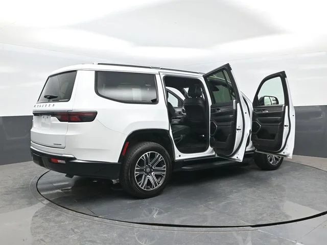 Certified Used 2024 Bright White Clearcoat Jeep Series II image 26