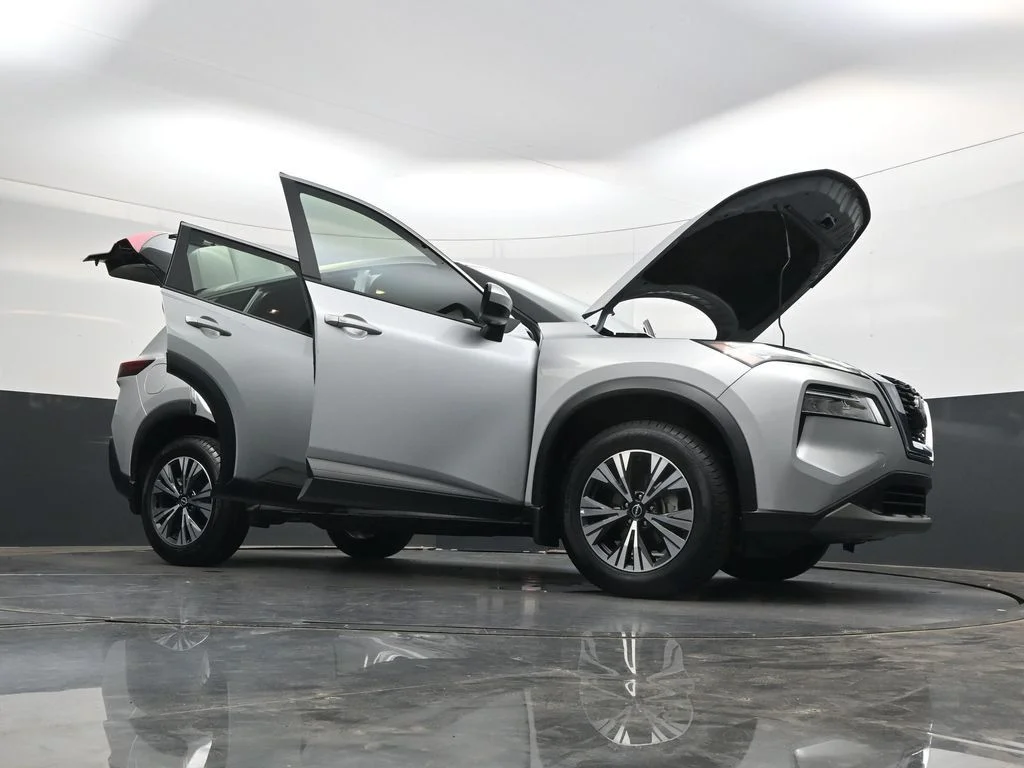 Used 2023 Silver Nissan SV image 56