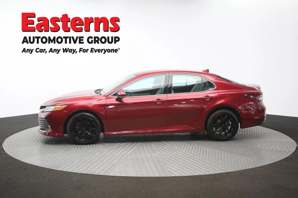 Used 2021 Red Toyota XLE image 59