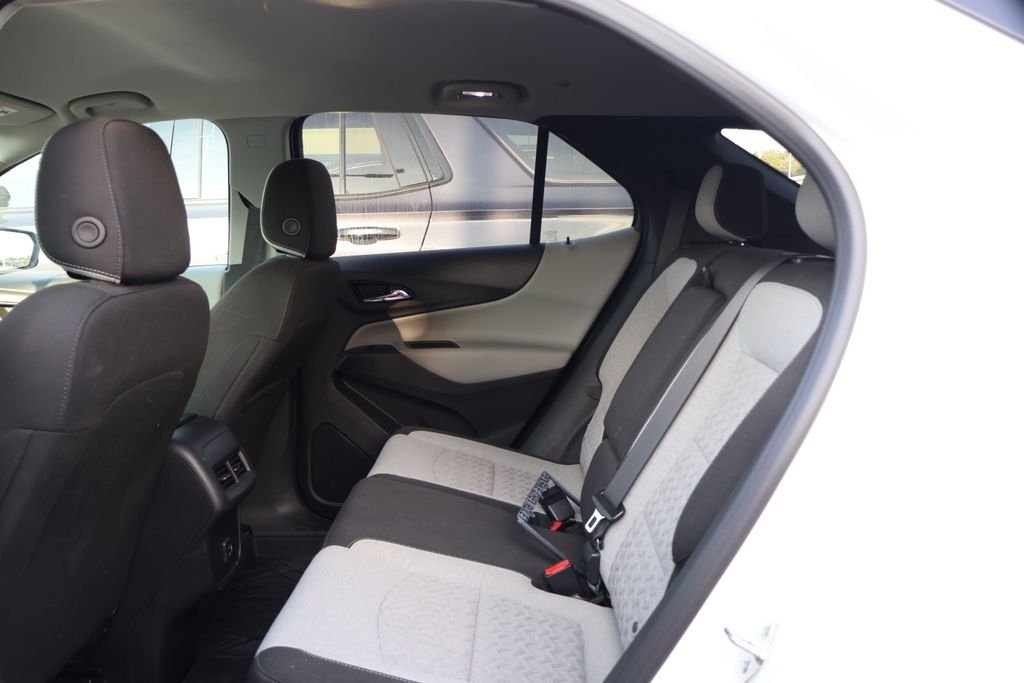 Used 2024 White Chevrolet LS image 31
