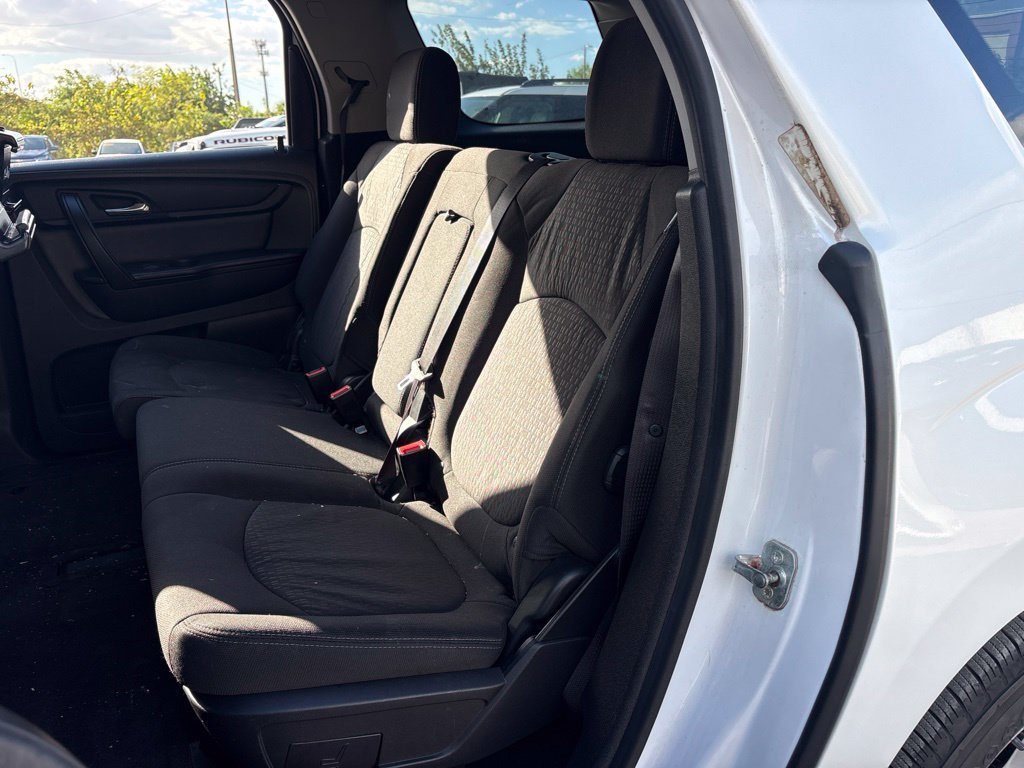 Used 2016 White GMC SLE-2 image 13