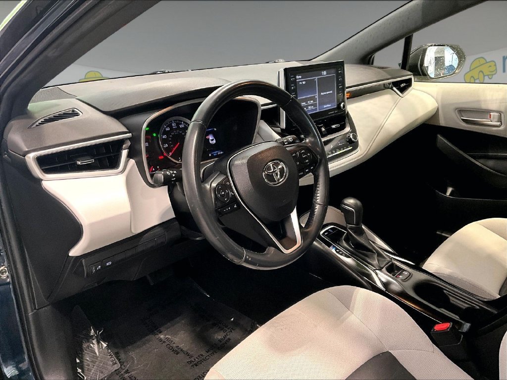 Used 2019 Blue Toyota SE image 12