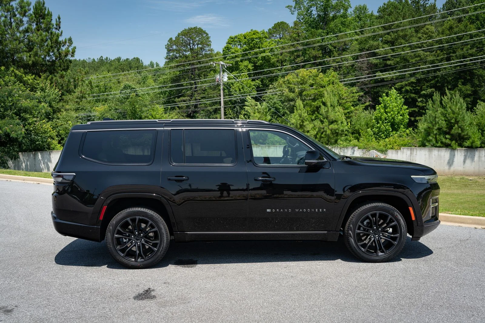 New 2026 High Gloss Black Exterior Paint Jeep Summit Obsidian image 20