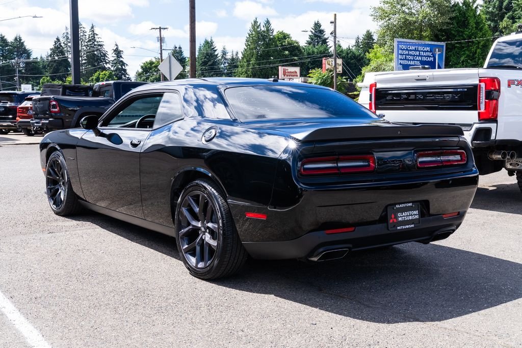 Used 2020 Pitch Black Clearcoat Dodge R/T image 4