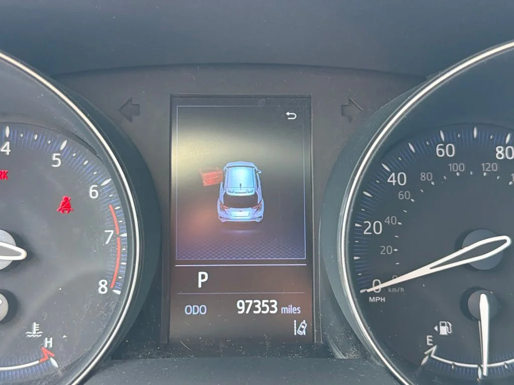 Used 2021 Magnetic Gray Metallic Toyota XLE image 24