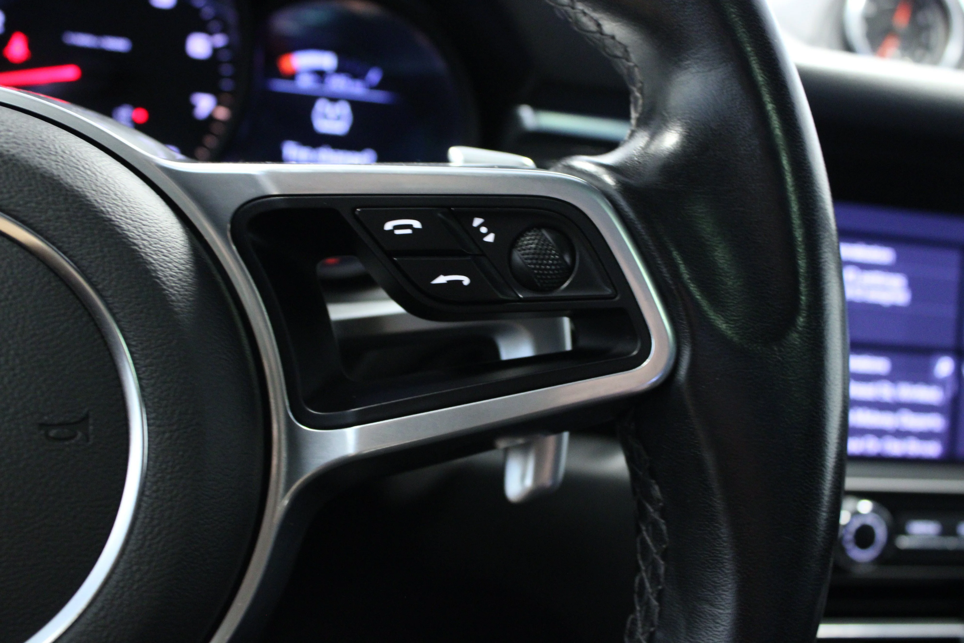 Used 2021 Jet Black Metallic Porsche Base image 21