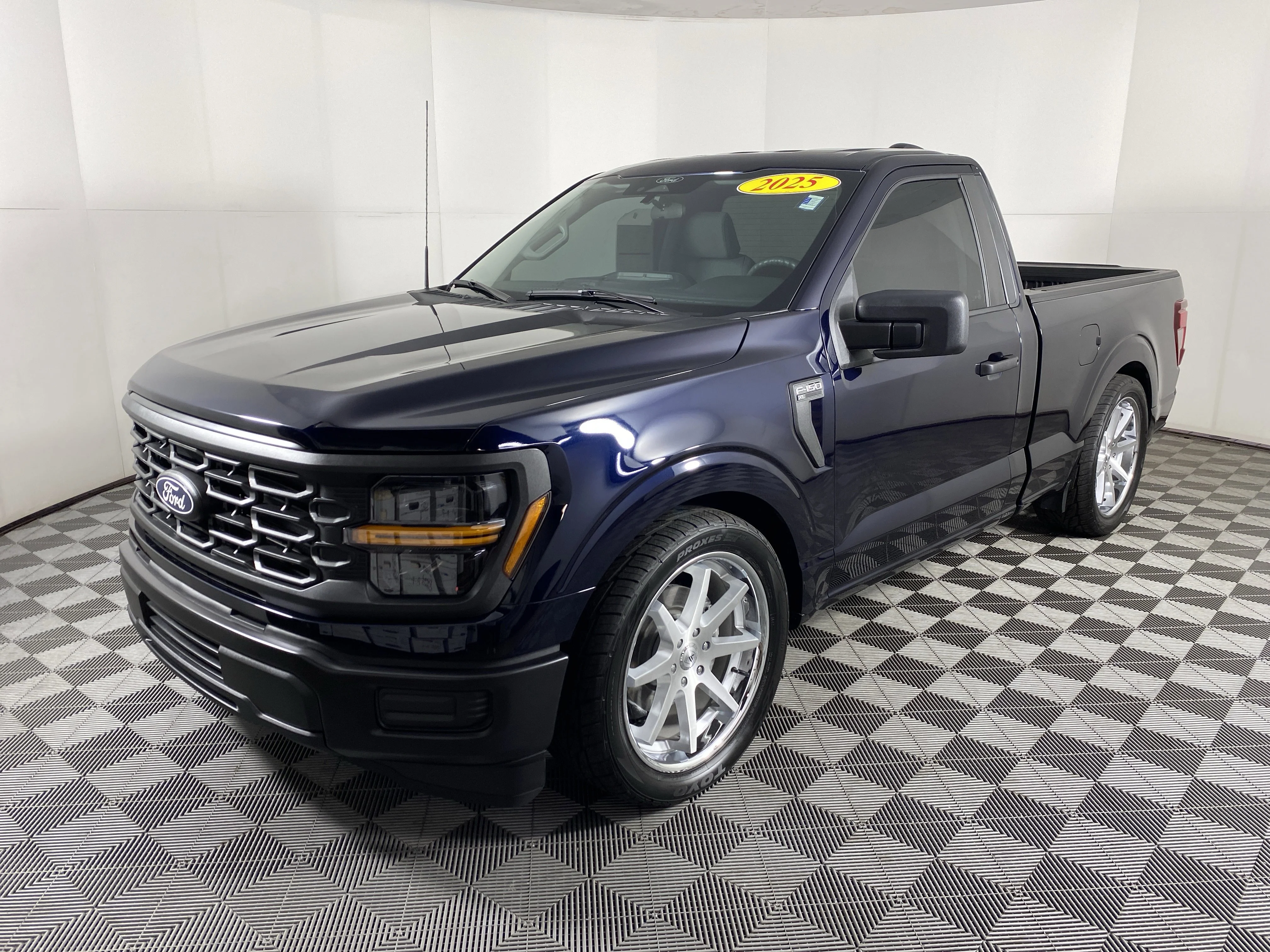 Used 2025 Blue Metallic Ford XL image 10