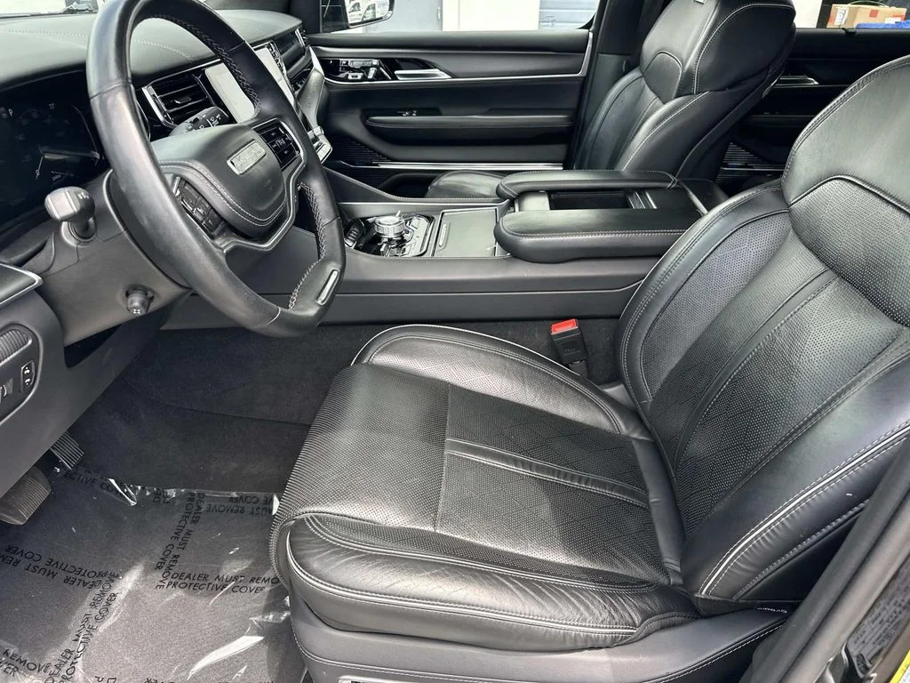 Used 2024 Black Jeep Series II image 17