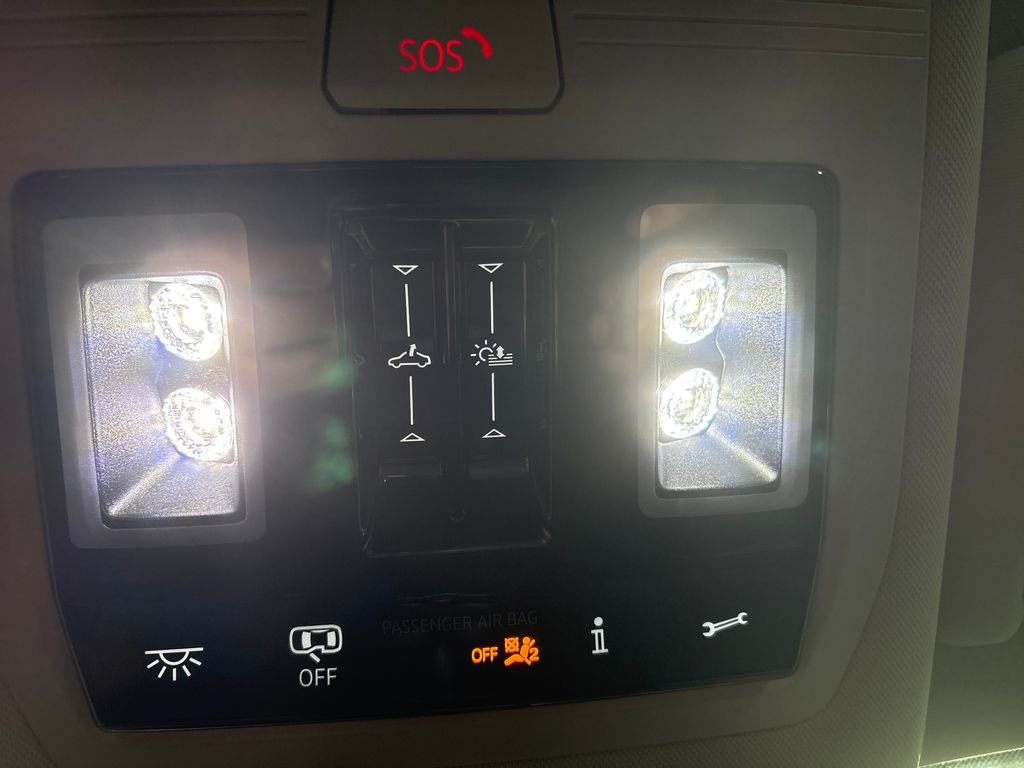 New 2026 Silver Volkswagen 2.0T SE image 18