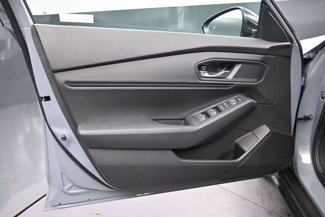 Certified Used 2026 Urban Gray Pearl Honda SE image 14