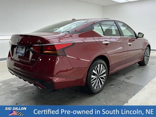 Used 2024 Scarlet Ember Nissan 2.5 SV image 4