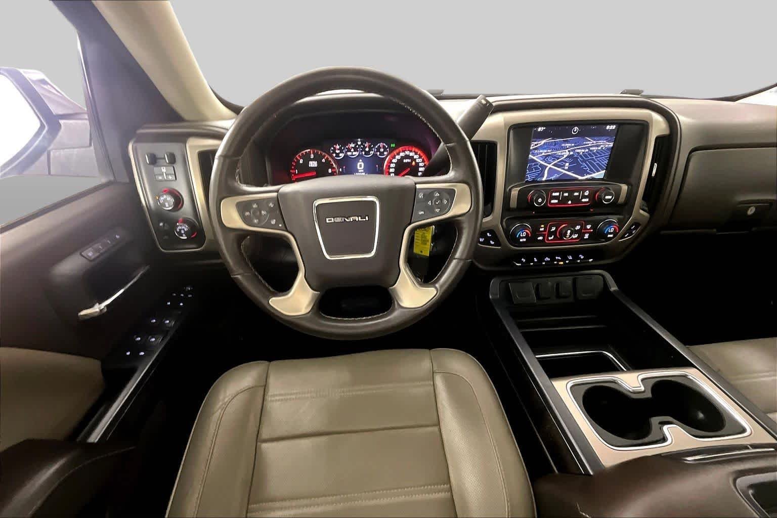 Used 2015 IRIDIUM METALLIC GMC Denali image 6