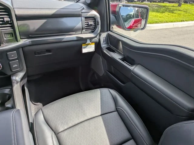 New 2026 Ruby Red Metallic Tinted Clearcoat Ford Lariat® image 16