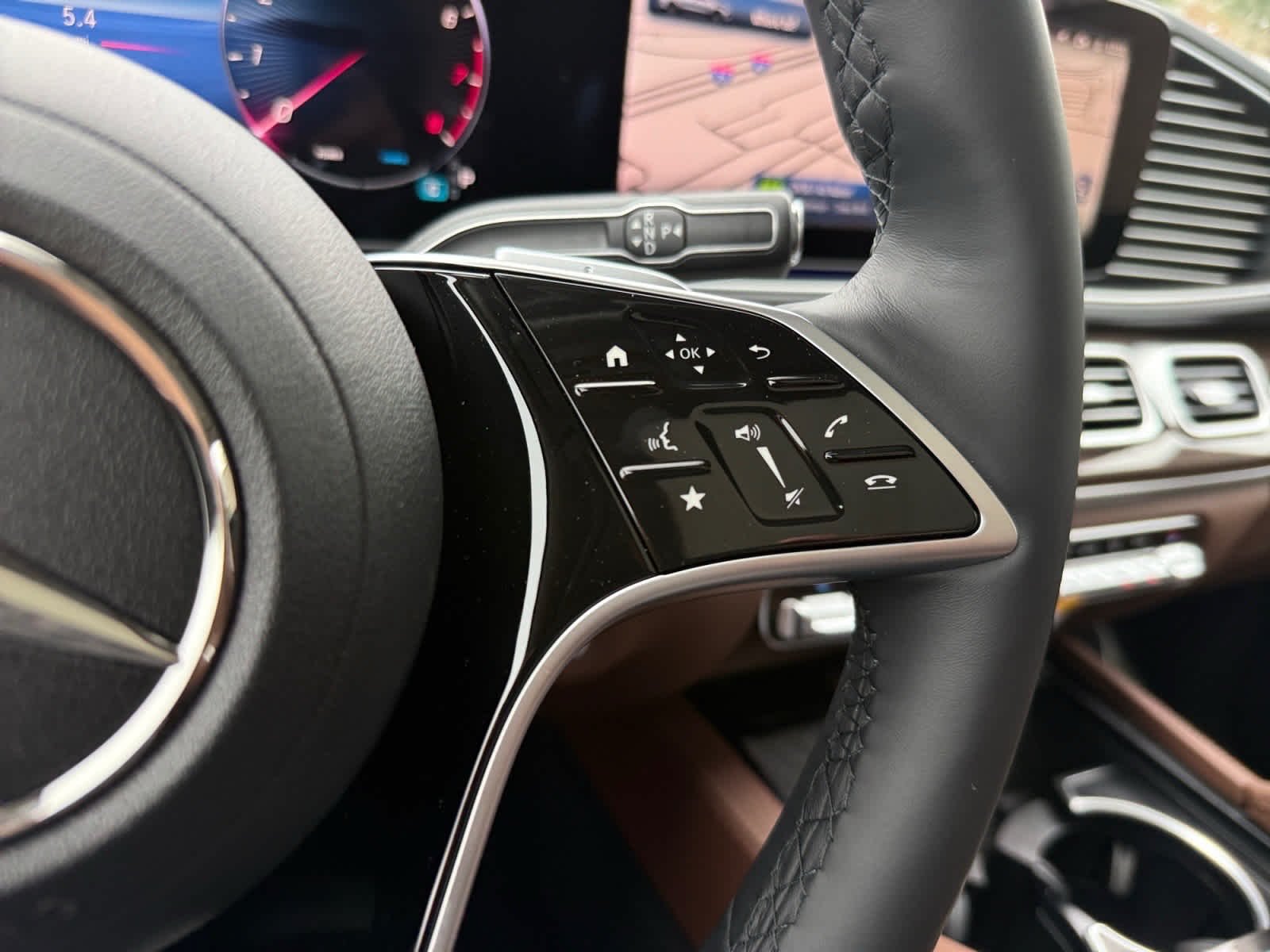 New 2026 Polar White Mercedes-Benz GLE 350 image 24