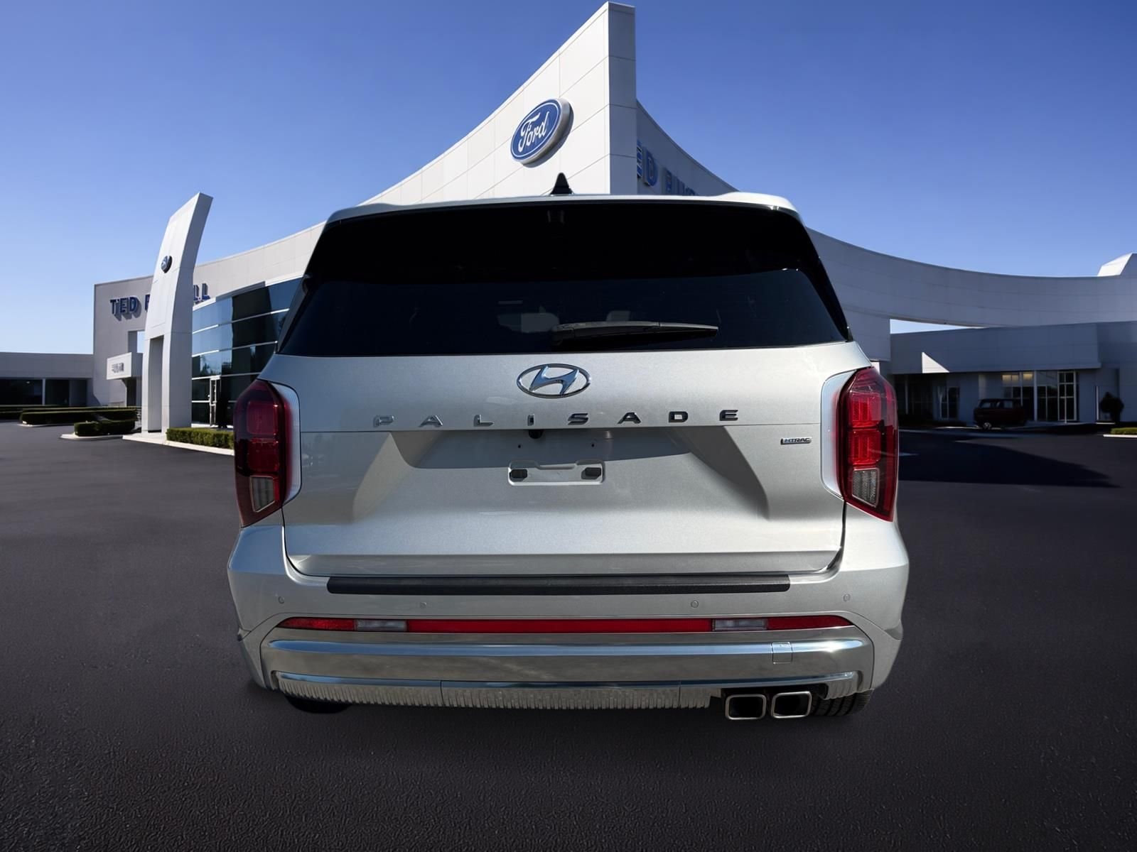 Used 2024 Silver Hyundai Calligraphy image 28