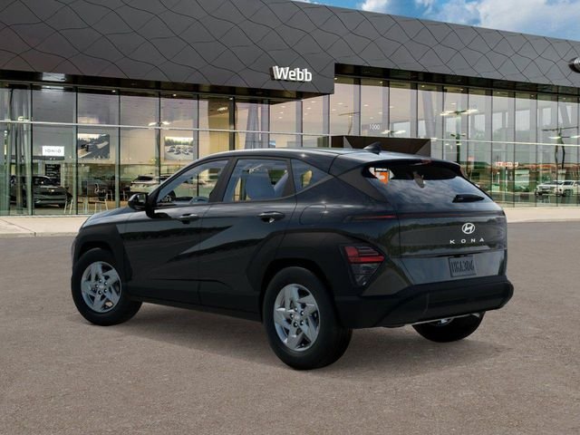 New 2027 Black Hyundai SE image 5