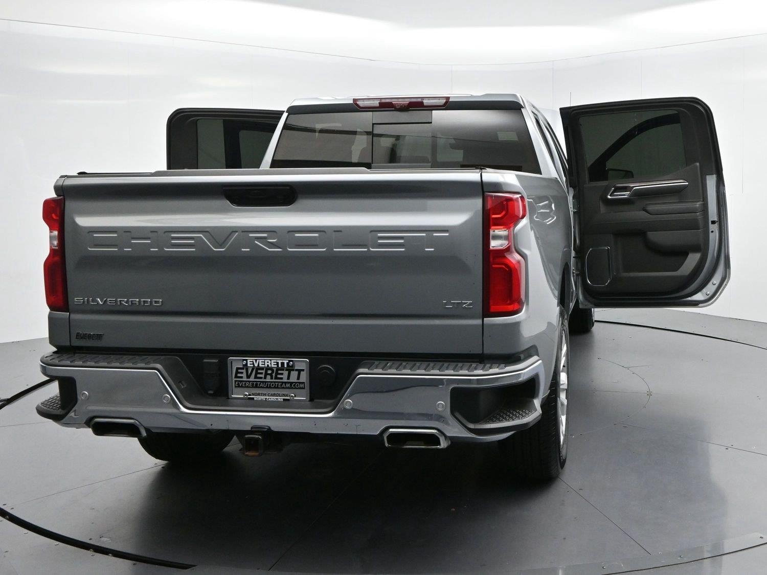 Used 2024 Sterling Gray Metallic Chevrolet LTZ image 44