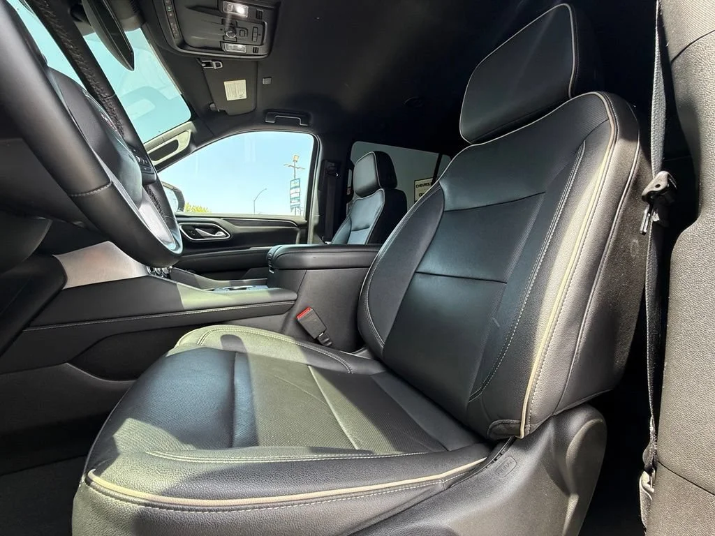 Used 2023 Onyx Black GMC SLT image 36