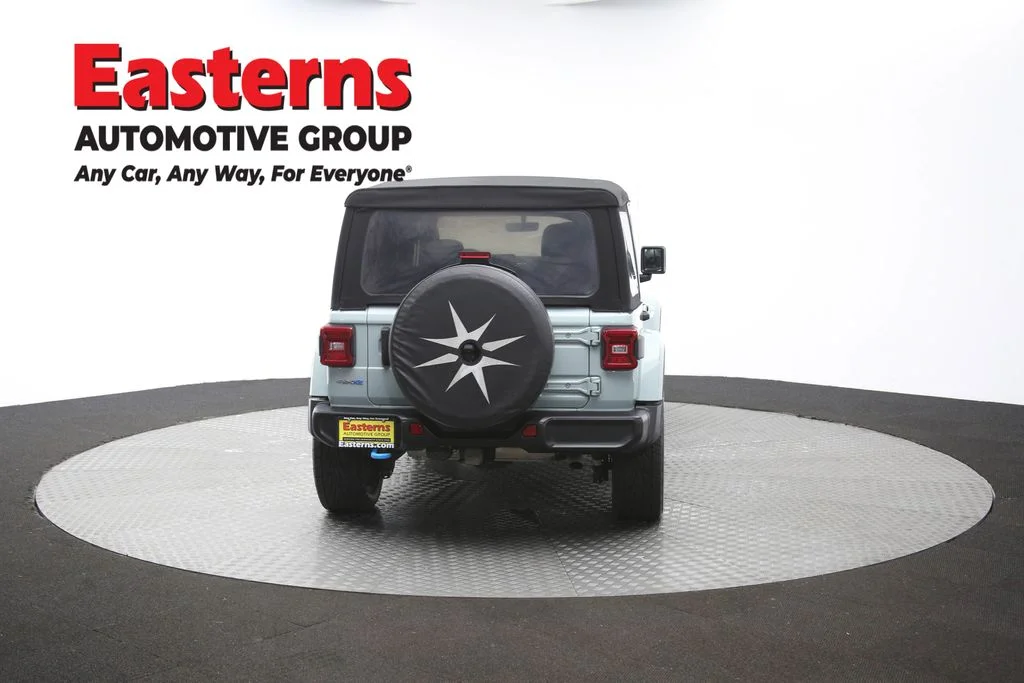 Used 2023 Gray Jeep Sahara 4xe image 37