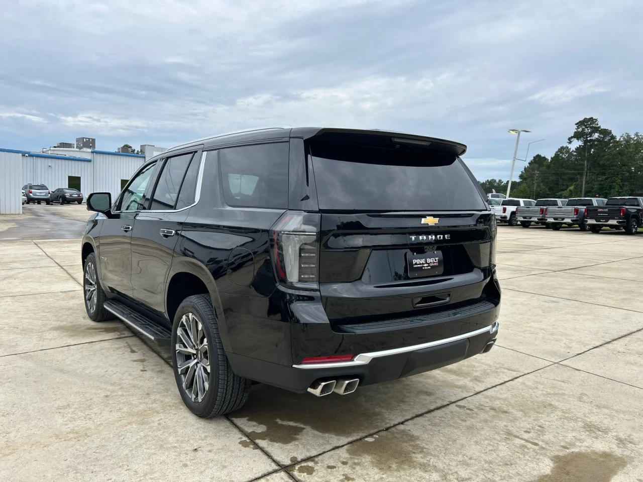 New 2026 Black Chevrolet High Country image 4