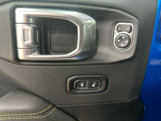 New 2026 Hydro Blue Pearlcoat Jeep Sahara image 16