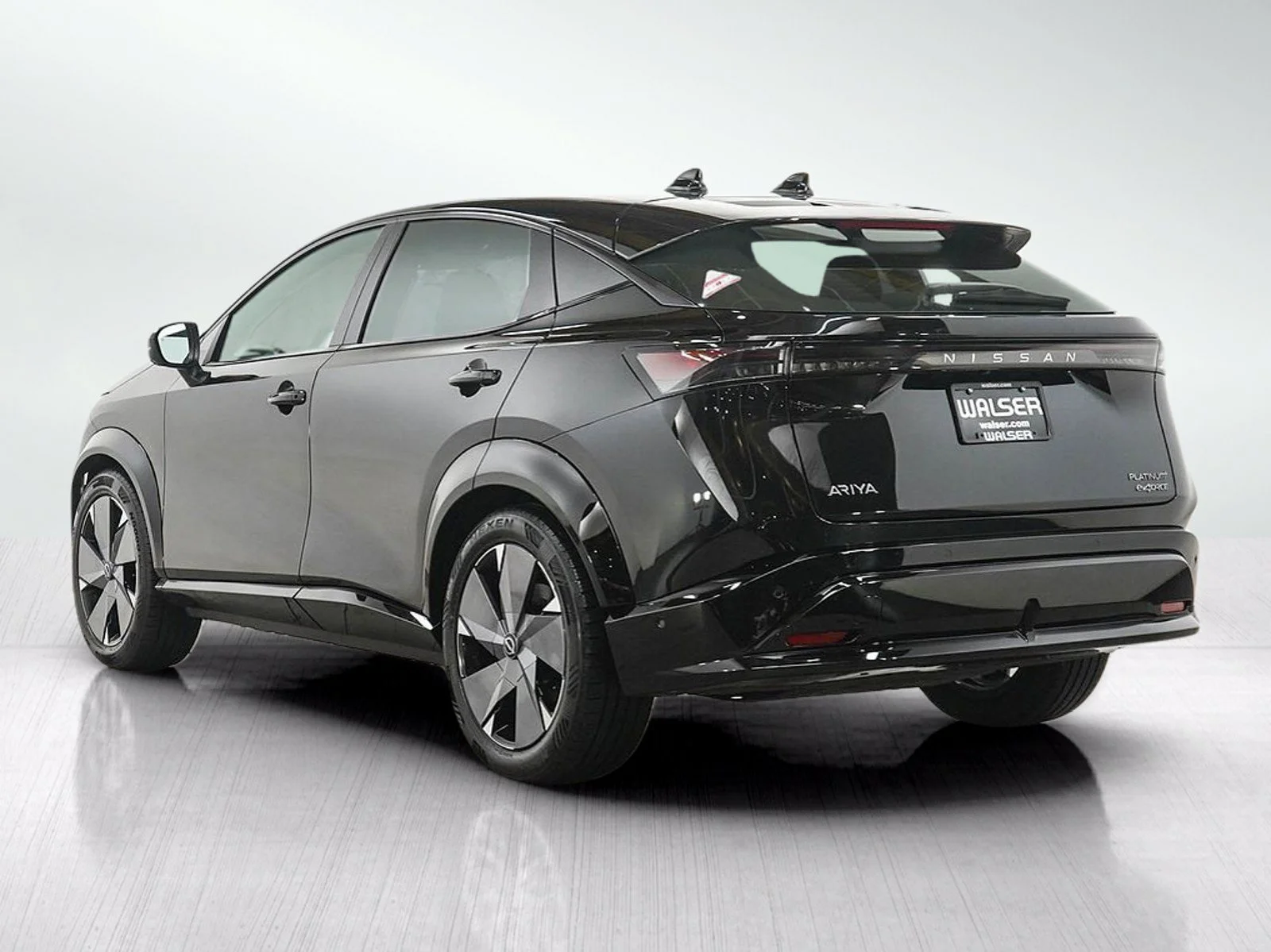 Used 2023 Black Diamond Pearl Nissan PLATINUM+ image 3