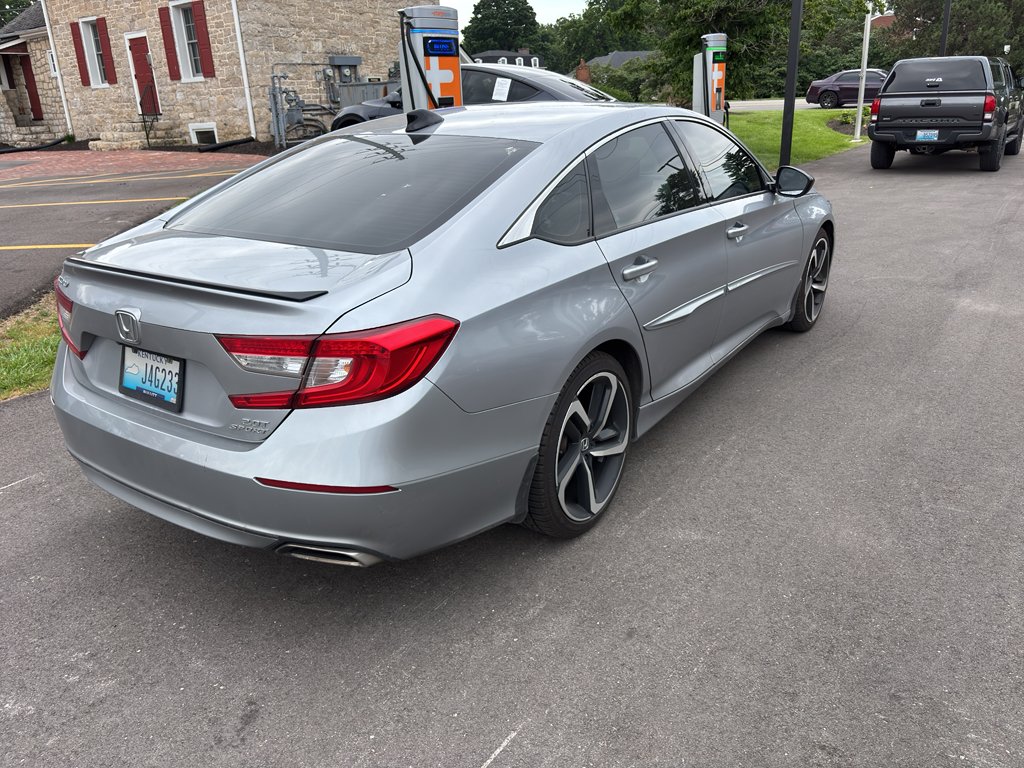 Used 2021 Lunar Silver Metallic Honda Sport image 4