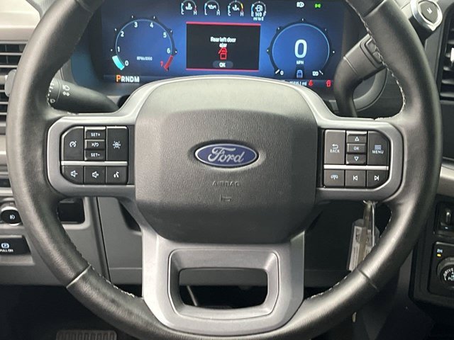Used 2025 Oxford White Ford XLT image 14