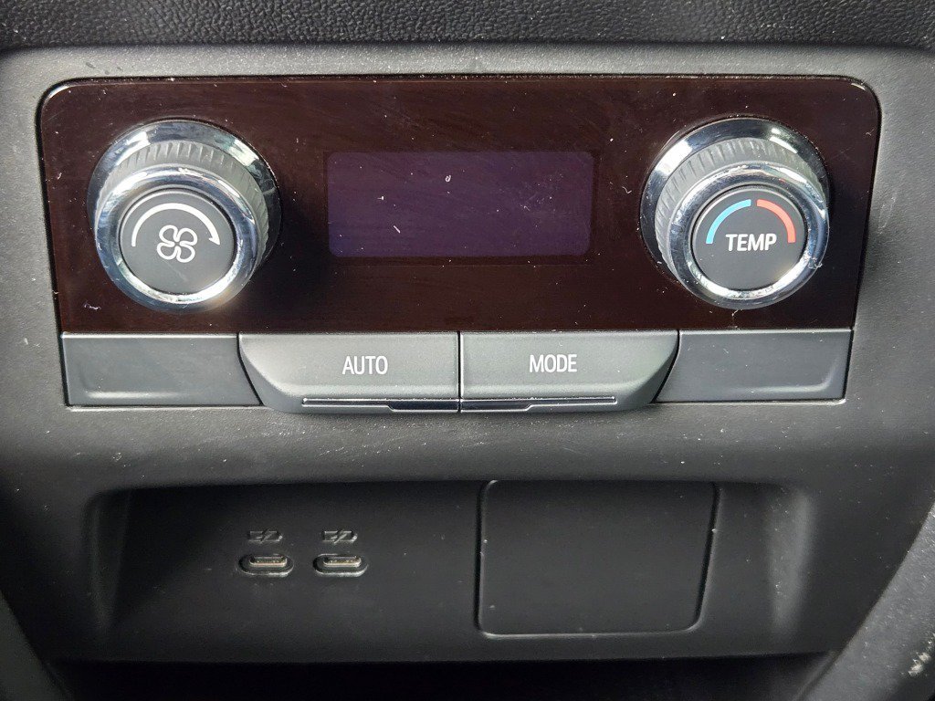 2026 Chevrolet Traverse LT - Photo 18