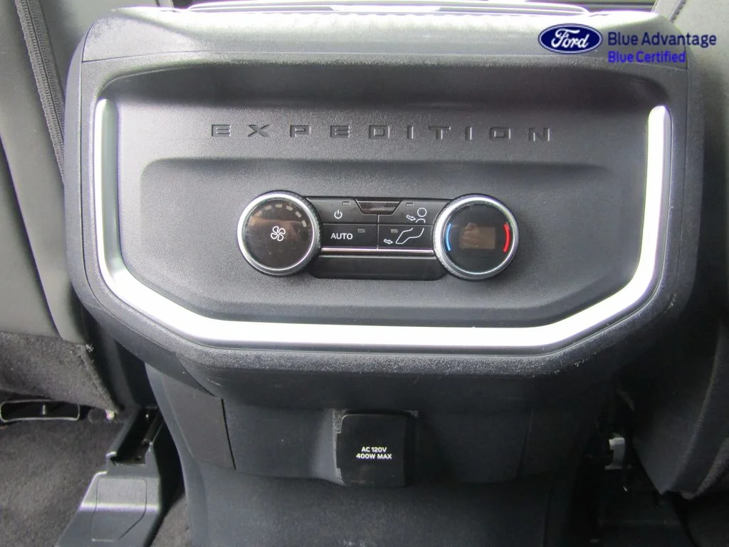 Certified Used 2025 Star White Ford Active image 42