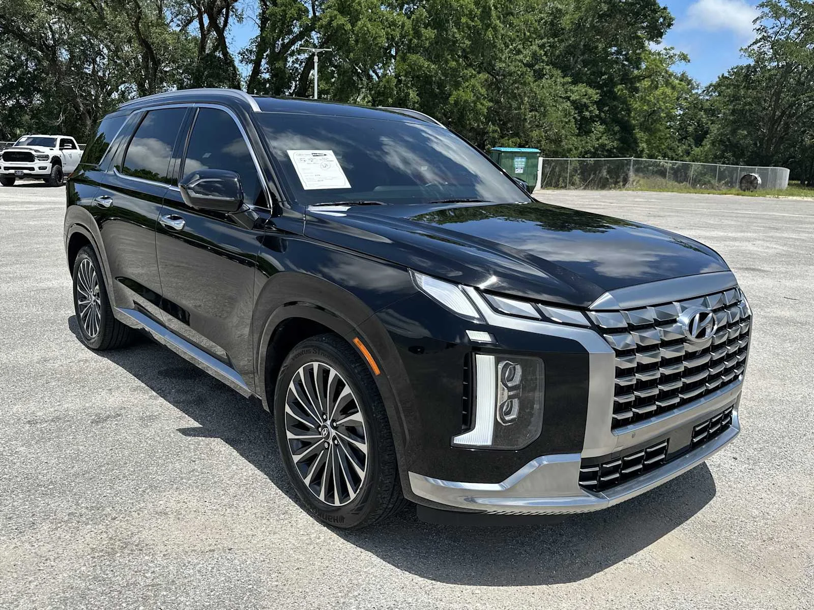 2024 Hyundai Palisade Calligraphy FWD's photo