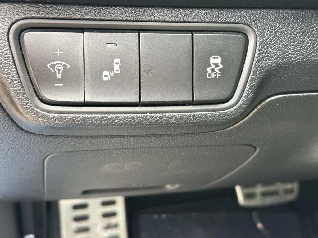 Certified Used 2023 Blue Kia GT-Line image 21