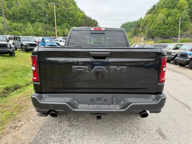 New 2026 Diamond Black Crystal Pearl-Coat Exterior Paint RAM Warlock image 4